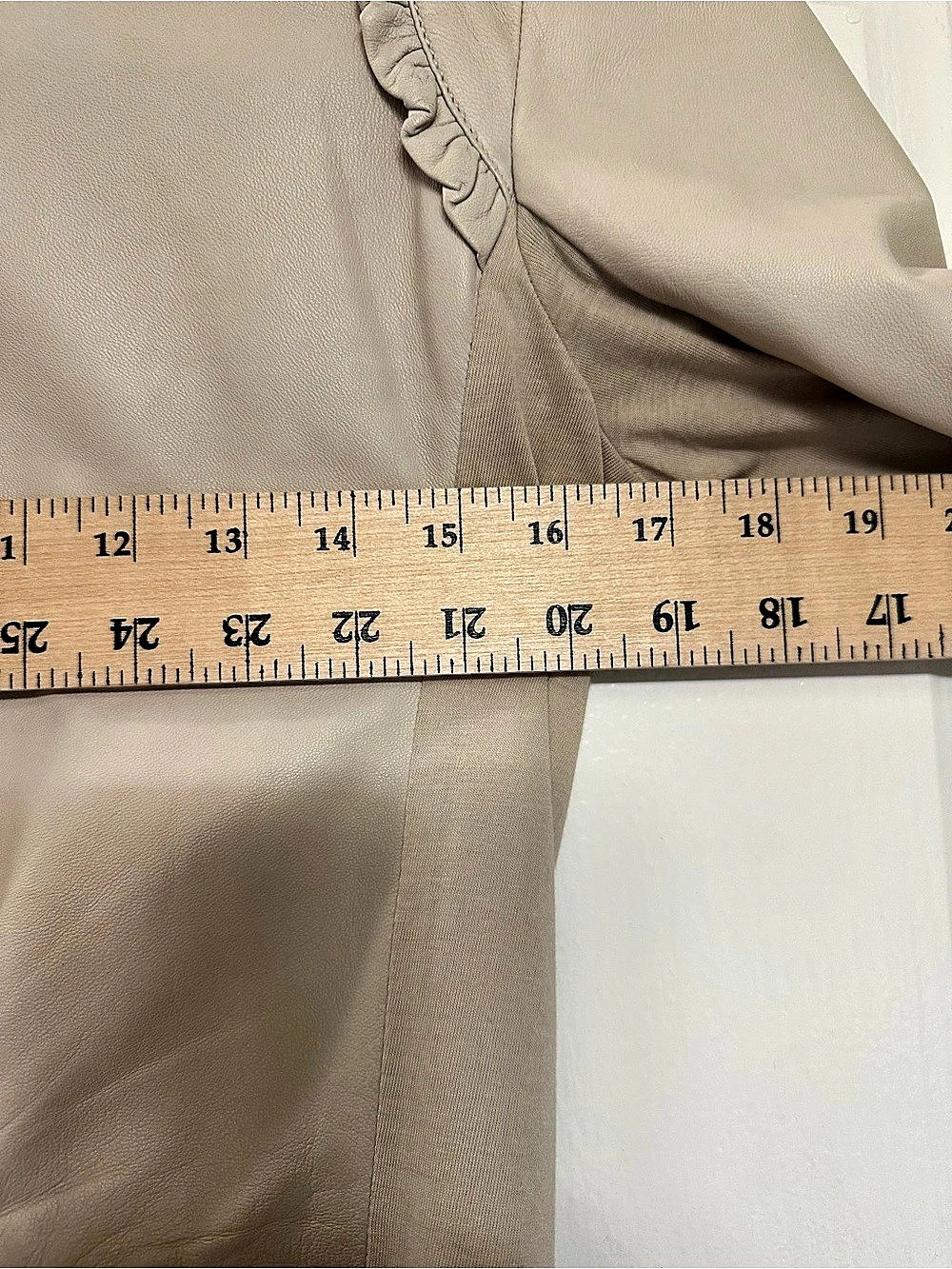Hinge Ruffle Trim Leather Jacket Beige Small - Picture 8 of 8